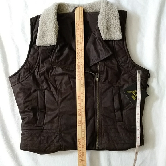 Cute Puffy Vest WS - Picture 15 of 16